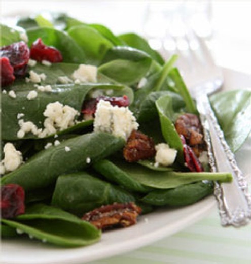 Spinach & Pear Salad with White Balsamic Vinaigrette